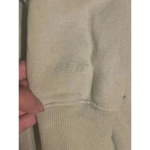 NFL Chicago Bears Pro Standard Green Woman’s‎ Pullover Oversized Sweater Medium - Picture 4 of 9